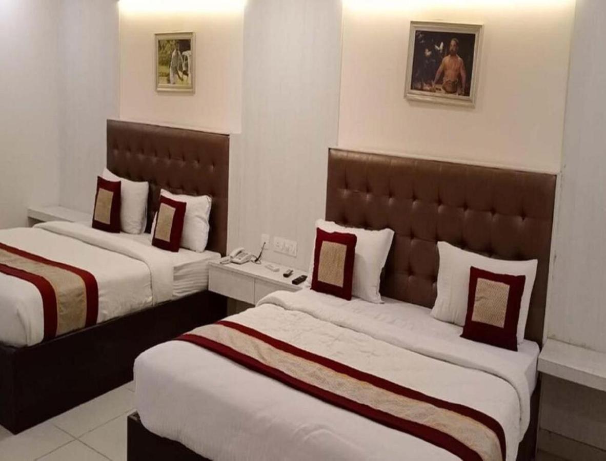 Cinemascope An Apart Hotel Ченнаї Екстер'єр фото