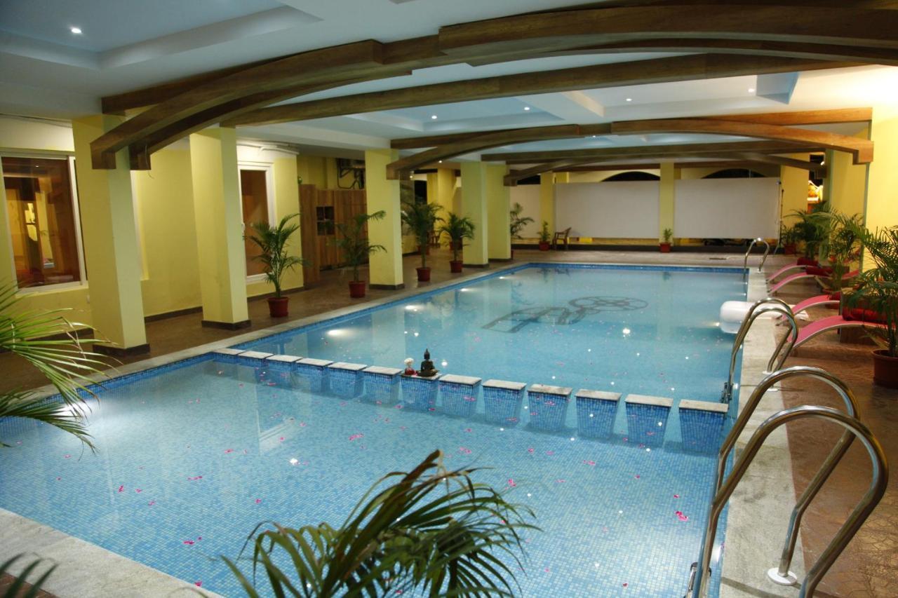 Cinemascope An Apart Hotel Ченнаї Екстер'єр фото